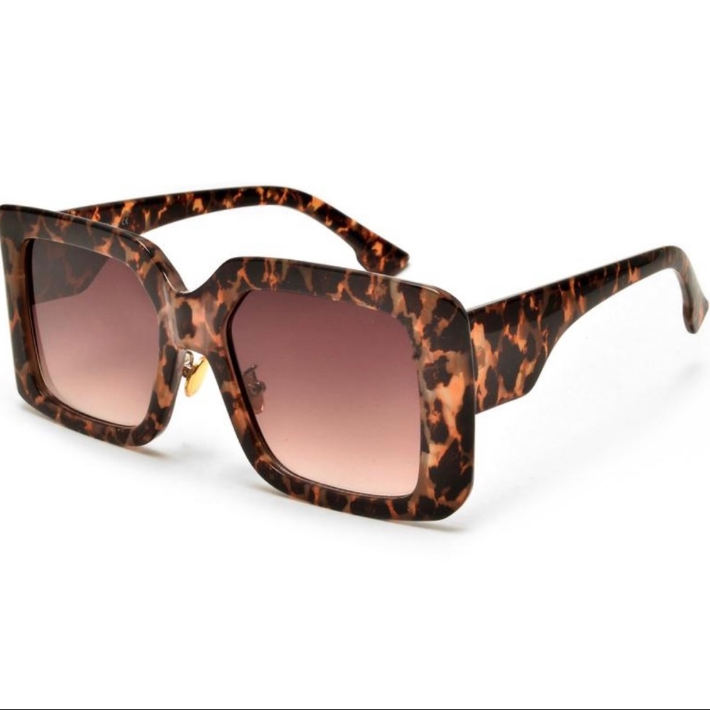 Fall fashion sunnies